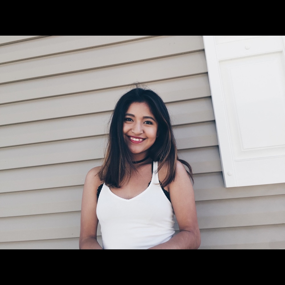 Meet your Posher, Lesly